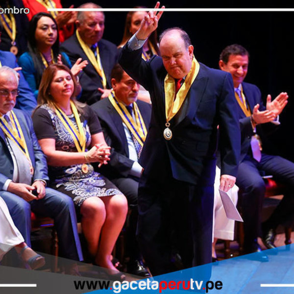 López Aliaga se compromete a impulsar servicios básicos y luchar contra el hambre en la capital