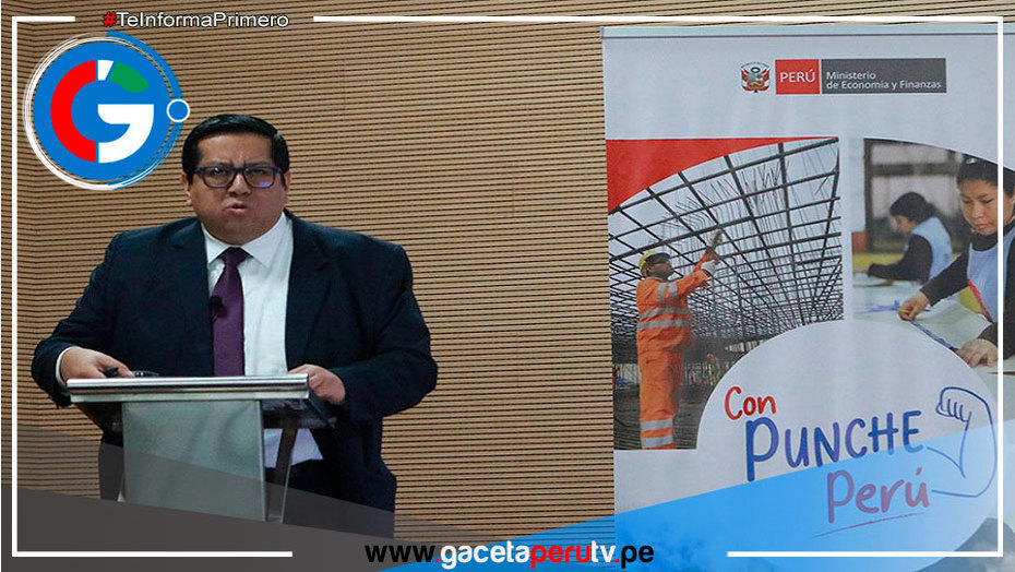 Lanzan becas integrales para universitarios y docentes peruanos