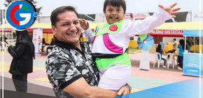 Alcalde de Comas encabeza emotivo pasacalle por el Día de la Persona con Discapacidad