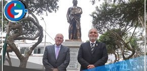 Alcalde Carlos Bruce expone estatua en honor a José Faustino Sánchez Carrión