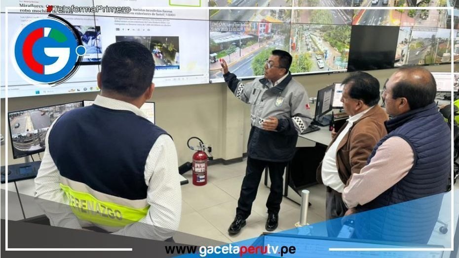 Delegación de la municipalidad de Independencia visitó la Central Alerta Miraflores