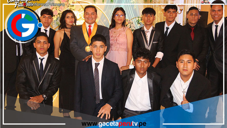 Alumnos del Colegio Alborada Francesa Celebran su Fiesta de Promoción