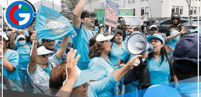 Profesionales de la salud y educadores marchan en protesta por la asignación presupuestaria
