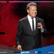 Luis Miguel se resbaló durante su quinto concierto en México