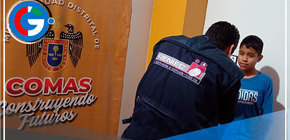 Alcalde de Comas continúa con la campaña del DNI Electrónico Gratuito a Menores de Edad