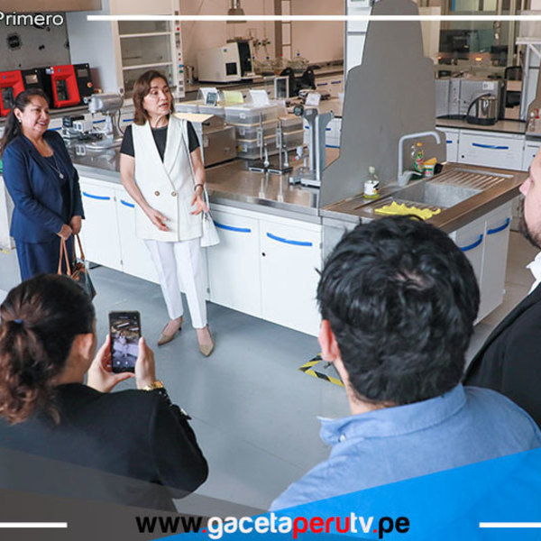 INACAL acredita a laboratorio del centro de investigación del cemento y concreto de la UTEC