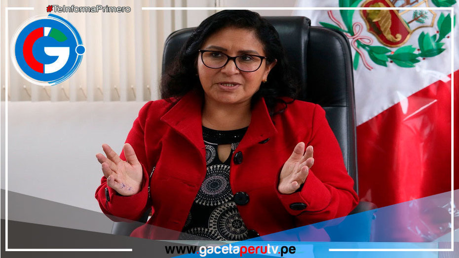 Katy Ugarte renunció a la bancada del Bloque Magisterial