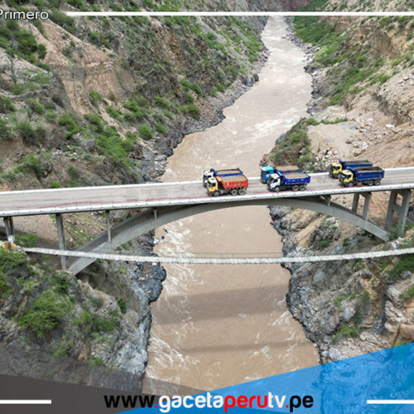 Mancomunidad regional de los Andes culmina puente vehicular interregional que reemplazará a antiguo puente colgante