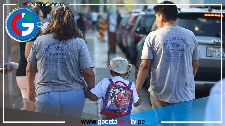 Plantean que padres puedan decidir el orden de los apellidos de los hijos