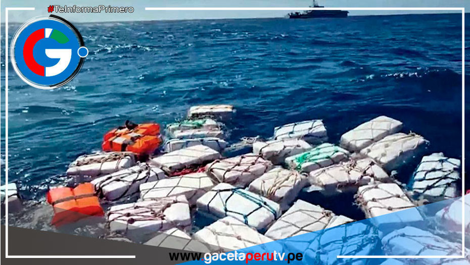 Dos toneladas de cocaína flotando encontraron la policía italiana en el Mediterráneo