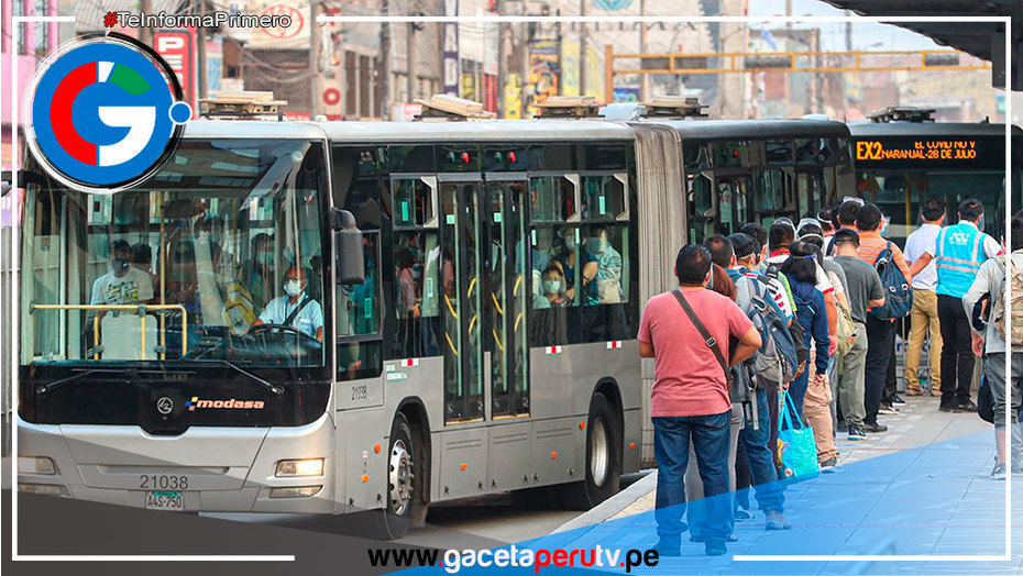 Choque entre 2 buses del Metropolitano dejan un saldo de 8 heridos
