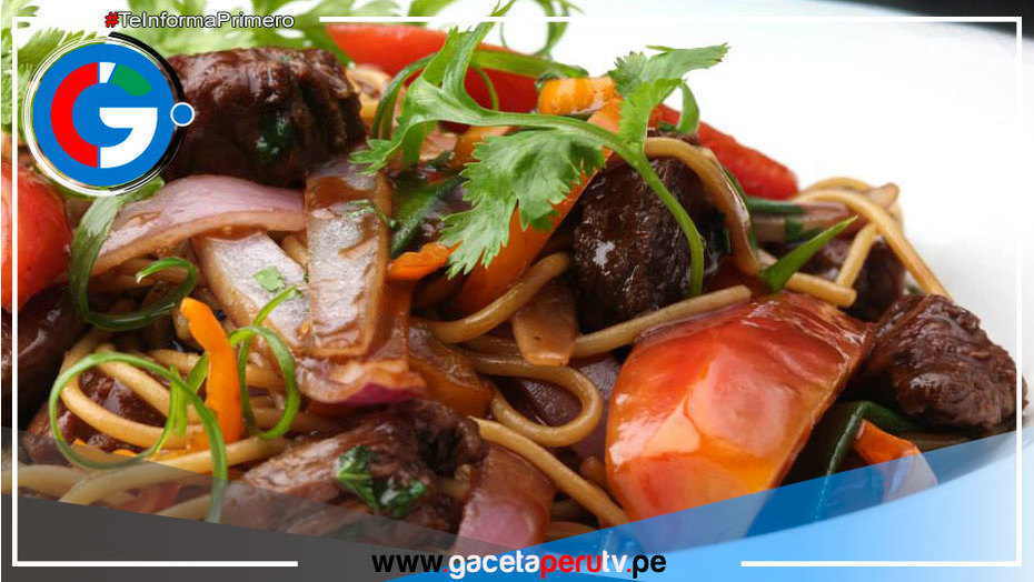 Hoy martes degustamos un Tallarín Saltado