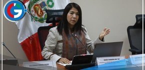 Expulsan a María Cordero Jon Tay por los recortes de sueldo a su trabajador