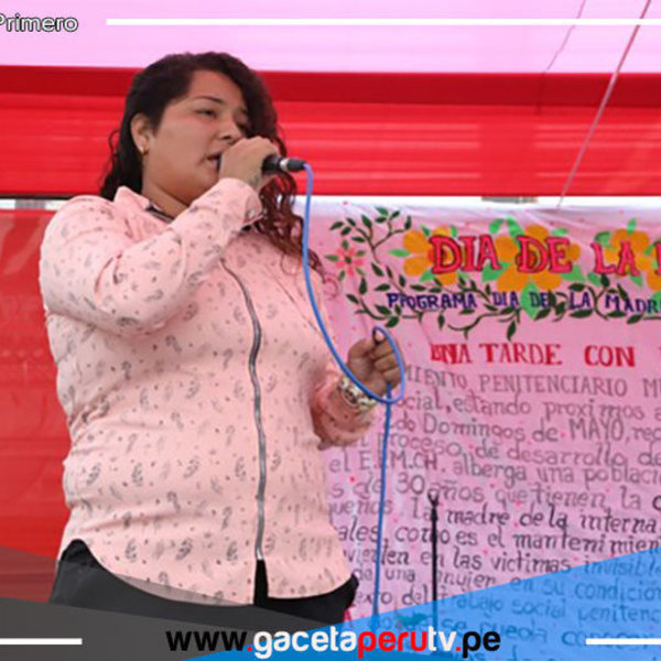 Internas del Penal de Chorrillos participaron en homenaje por su día