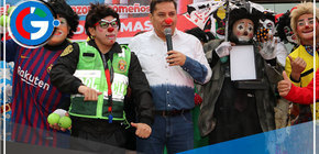 150 payasos celebraron su día en Comas 