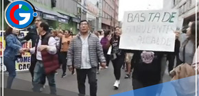 Comerciantes formales protestan contra ambulantes que tomaron la avenida Grau