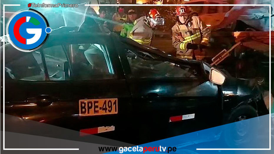 Se registró un accidente de tránsito grave en la carretera Panamericana Sur, el cual resultó en la pérdida de dos vidas