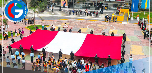 Bandera más grande de toda la zona norte de Lima recorre 10 kilómetros en Comas