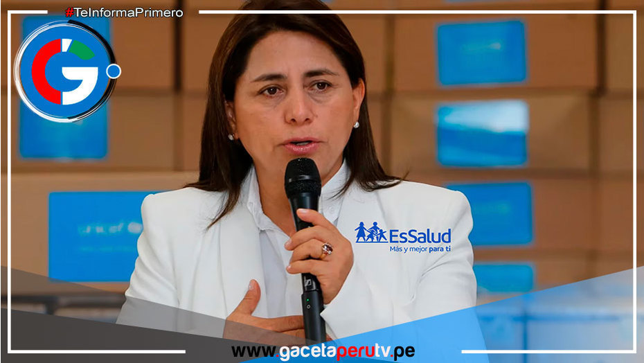 Ministro de Trabajo solicita renuncia de presidenta ejecutiva de EsSalud