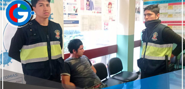 Serenos de Comas capturan a delincuente que atacó a mujer para robarle su celular