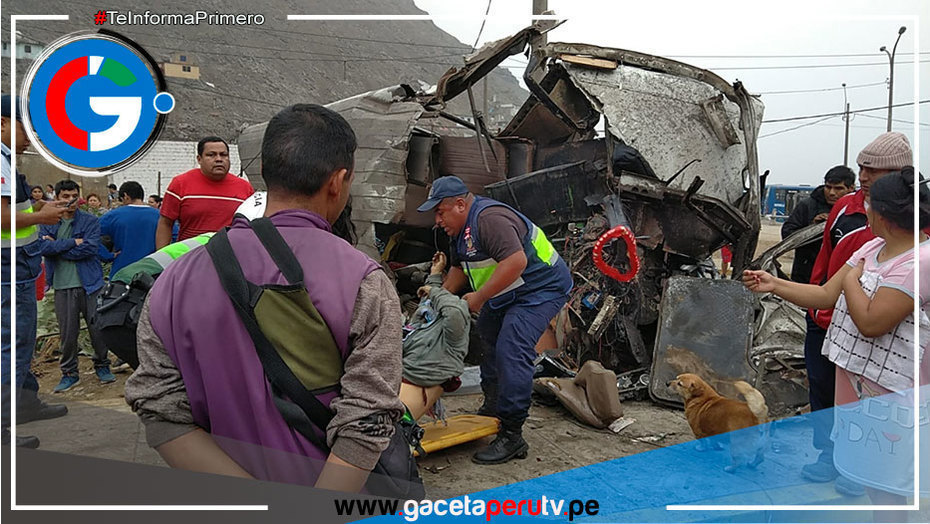 Se eleva a 5 fallecidos en trágico accidente ocurrido en Comas hoy por la mañana