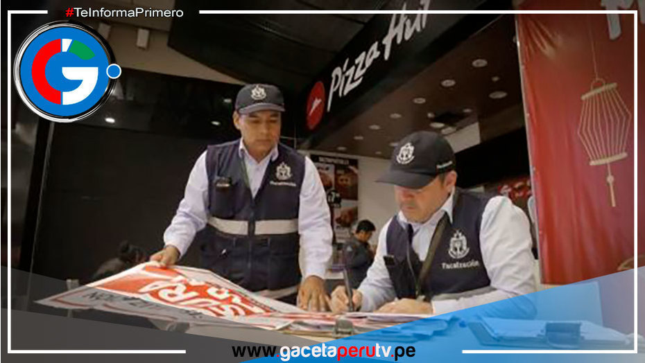 Clausuran local de Pizza Hut en San Isidro por presencia de nido de insectos en la cocina