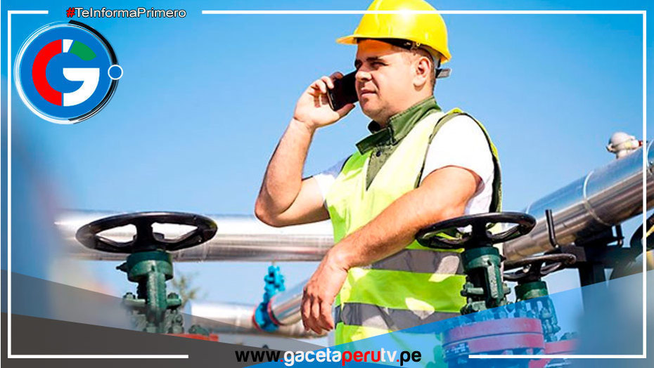 Uso prohibido de celular en labores de especial atención es falta grave