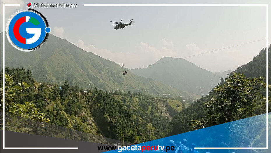 Pakistán: Rescatan a personas atrapadas en el teleférico