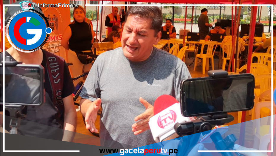 Alcalde de Comas Lamenta que Congresista haya sido sorprendida por Informales en Av. Universitaria