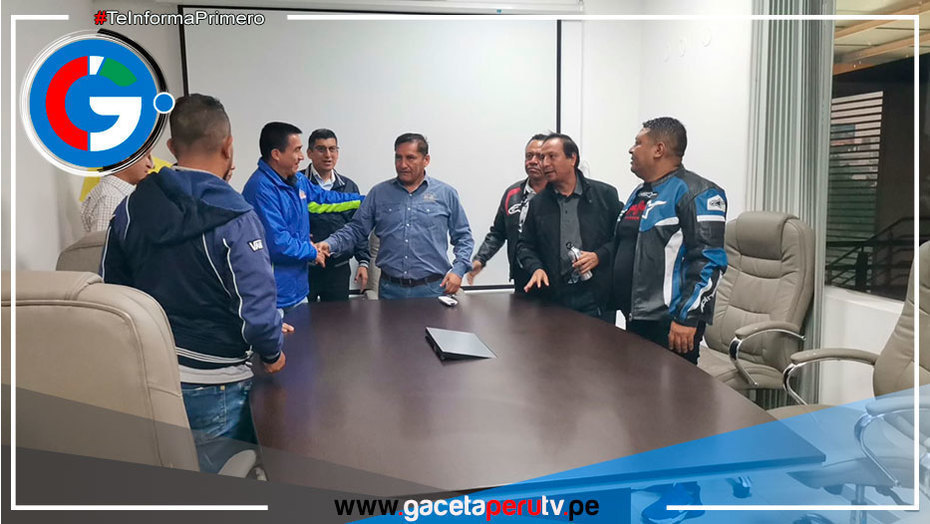 Alcalde de Comas Aborda Temas Clave con Empresarios de Motos y Mototaxis