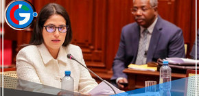 Plantean regular los taxis por aplicativo y delivery en moto 