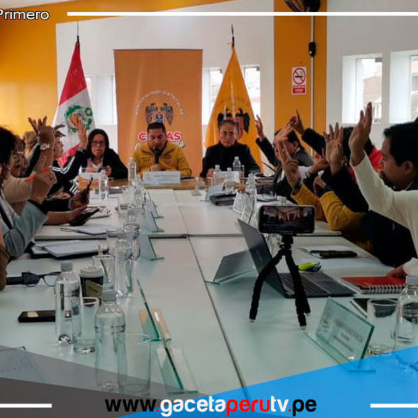 Alcalde de Comas y Regidores Aprueban Donación de 15 Motos para la Seguridad Ciudadana