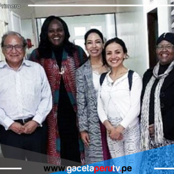 Capacitan sobre tratamiento de cáncer de hígado a médicos de Kenia