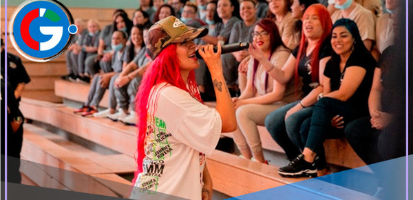 Karol G crea iniciativa Casa con Cora que busca empoderar mujeres de Medellín