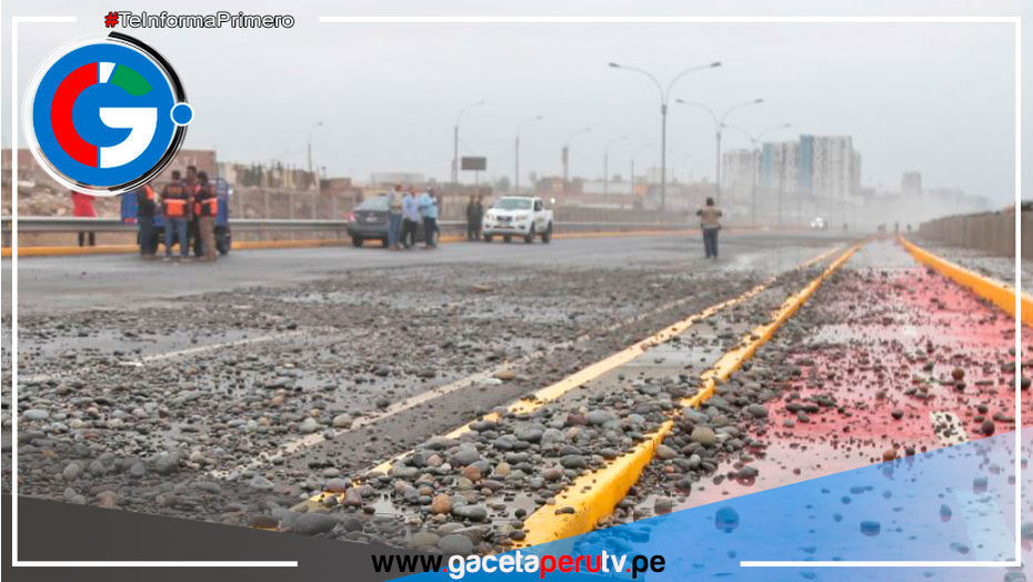 Un tramo de la Costa Verde permanece cerrado por oleaje anómalo