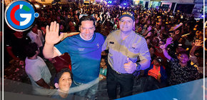 Alcalde y PNP de Comas unen fuerzas en caminata de 9 kilómetros contra la delincuencia