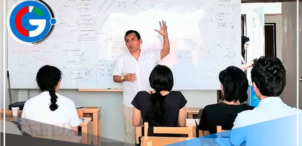 Lima: Profesor logra ingreso de 142 estudiantes a la UNI