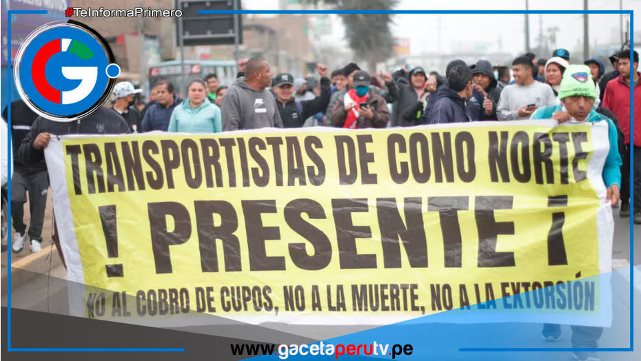 Transportistas protestan contra extorsión y exigen renuncias ministeriales