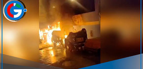 Tres mototaxis se incendian en Chorrillos bajo sospechas