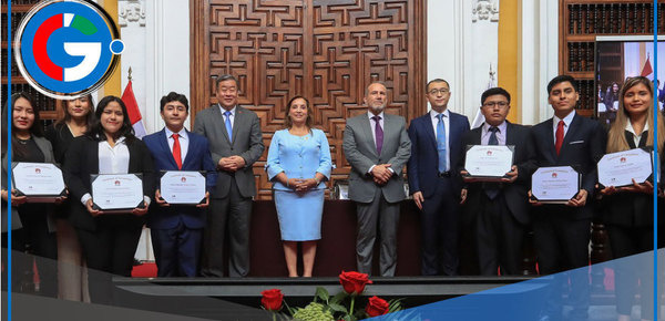 Dina Boluarte: “Para eso somos gobierno, para servir, no para servirnos”