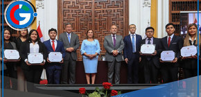 Dina Boluarte: “Para eso somos gobierno, para servir, no para servirnos”