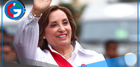 Madres de Ate protestan contra Boluarte con huevos y carteles