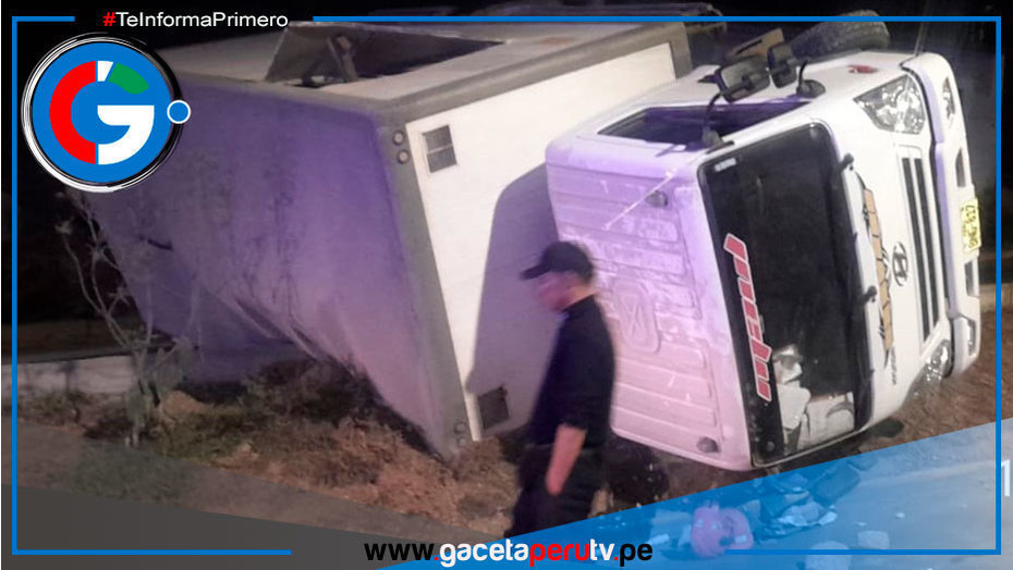 Tres personas heridas tras violento despiste en vía Pasamayito Comas