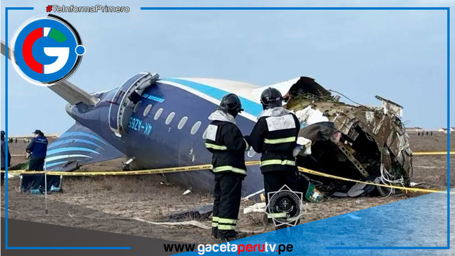 Avión de Azerbaijan Airlines se estrella con 67 personas en Kazajistán