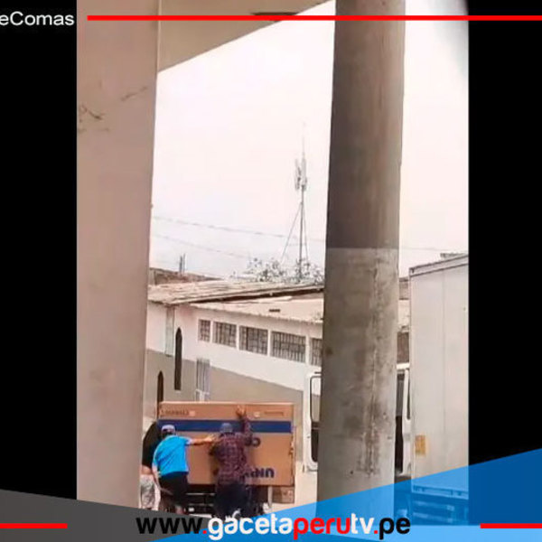 Delincuentes armados asaltan furgoneta y roban televisores en Comas