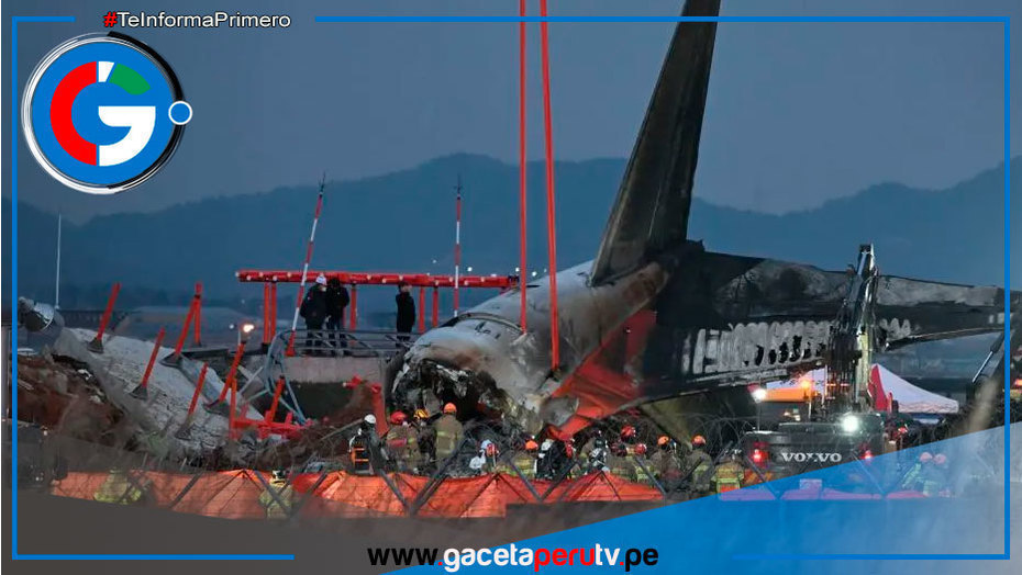 Avión de pasajeros de Jeju Air choca contra una valla en aeropuerto surcoreano