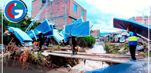 Ayacucho: entregan ayuda humanitaria a familias afectadas por huaico