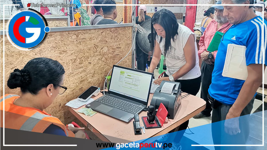 Más de 130 emprendedores reciben asesoría para formalizar sus negocios en el distrito de Comas