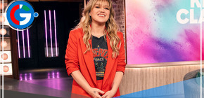 Kelly Clarkson brilla con su versión rockera de "Midnight Sky" de Miley Cyrus en su show
