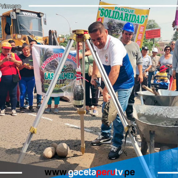 Alcalde de Comas inicia obra de pavimentación en beneficio de más de 2500 vecinos